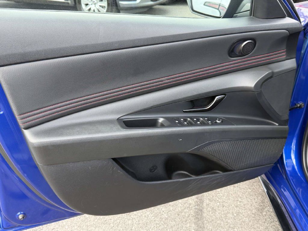 Certified 2023 Hyundai Elantra N Line FWD image 16