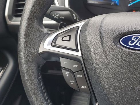 Used 2019 Ford Edge SEL w/ Equipment Group 201A image 16