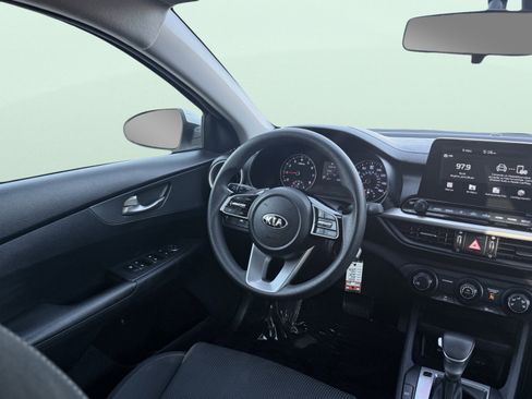 Used 2020 Kia Forte LXS image 28