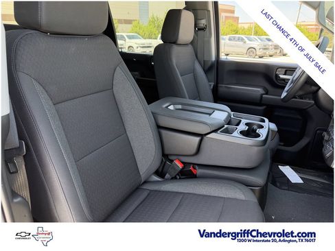 New 2026 Chevrolet Silverado 2500 Custom w/ Custom Value Package AWD/4WD image 23