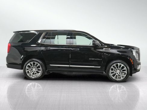 Used 2025 GMC Yukon Denali w/ Denali Reserve Package AWD/4WD image 6