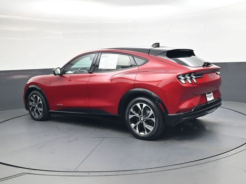 Used 2021 Ford Mustang Mach-E Premium image 6