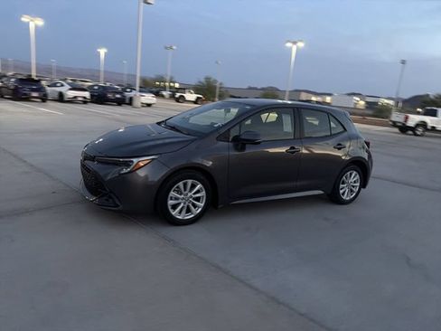 Certified 2025 Toyota Corolla SE FWD image 8