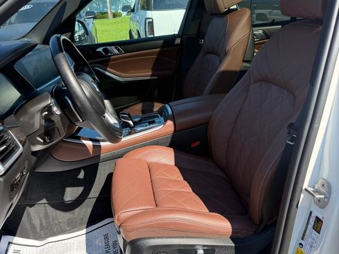 Used 2023 BMW X5 xDrive40i w/ Luxury Seating Package AWD/4WD image 23