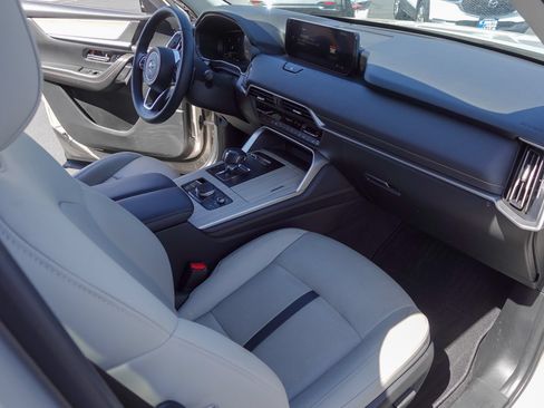 Used 2024 MAZDA CX-90 Plug-In Hybrid w/ Preferred AWD/4WD image 13