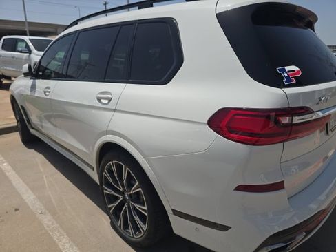 Used 2019 BMW X7 xDrive50i w/ M Sport Package AWD/4WD image 5