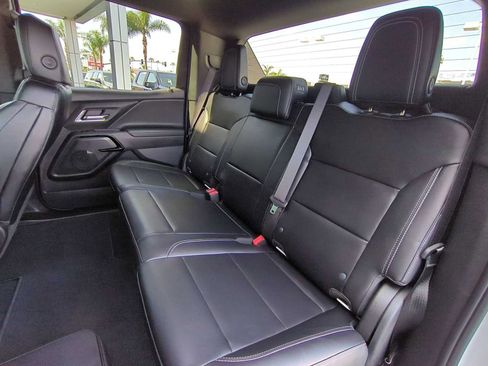 Used 2026 Chevrolet Silverado EV LT AWD/4WD image 24