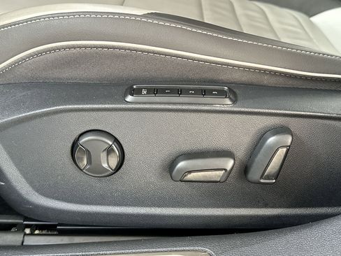 Used 2023 Volkswagen Arteon SEL image 14