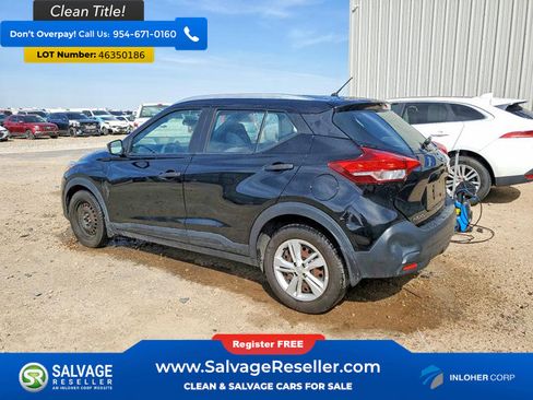 Used 2019 Nissan Kicks S image 3