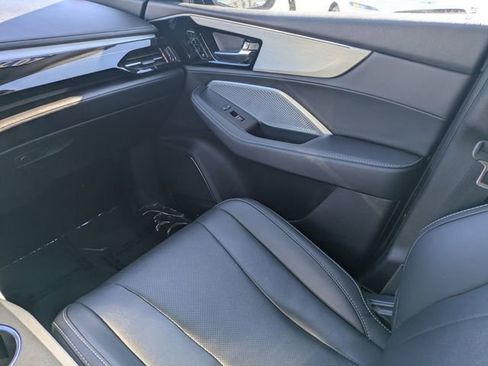 Used 2024 Acura MDX SH-AWD w/ Technology Package image 13