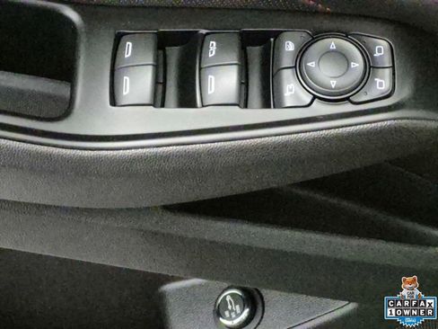 Used 2023 Chevrolet Traverse RS w/ LPO, Floor Liner Package AWD/4WD image 16