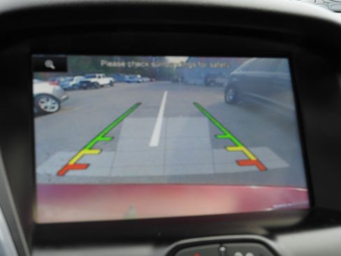 Used 2014 Ford Focus Titanium image 11