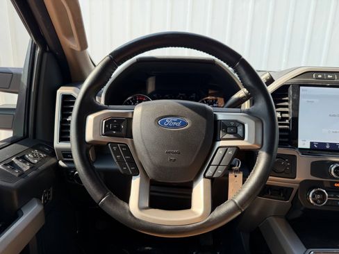 Used 2022 Ford F250 Lariat w/ Chrome Package AWD/4WD image 12