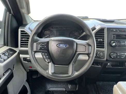 Used 2017 Ford F250 XL w/ Power Equipment Group image 11
