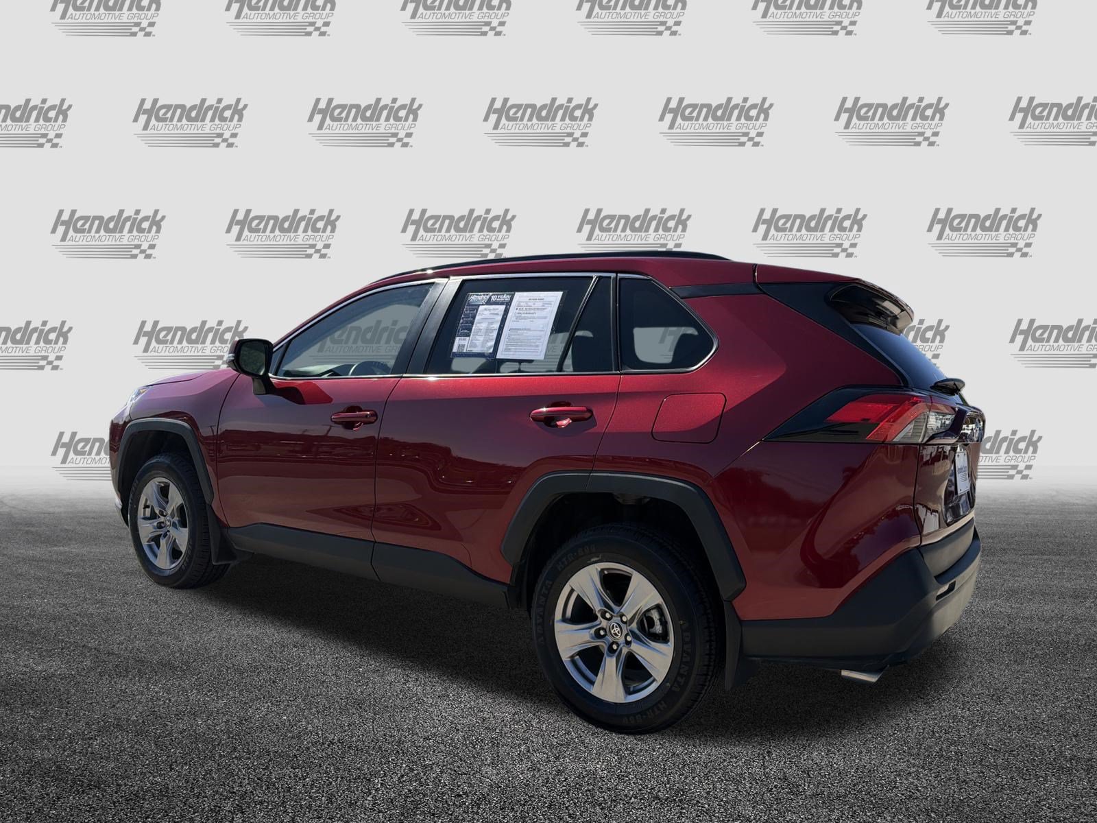 Used 2025 Toyota RAV4 XLE FWD image 9