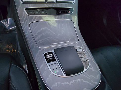 Used 2021 Mercedes-Benz E 350 4MATIC Sedan image 27