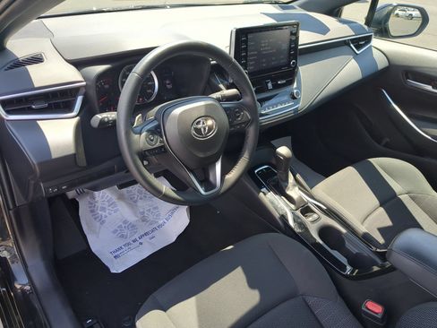 Used 2021 Toyota Corolla SE w/ SE Premium Package FWD image 9