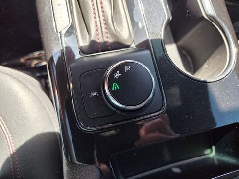 Used 2023 Chevrolet Blazer RS image 28