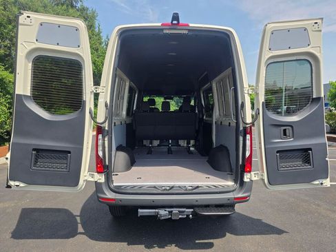 New 2026 Mercedes-Benz Sprinter 2500 image 18