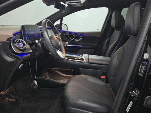 Used 2023 Mercedes-Benz EQE 350+ SUV image 9