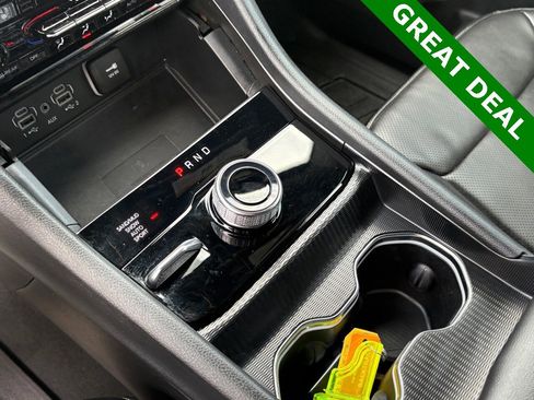 Used 2025 Jeep Grand Cherokee Limited w/ Luxury Tech Group II image 21