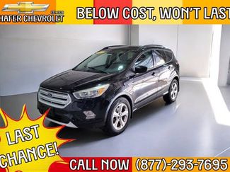 Used 2018 Ford Escape SE video 1