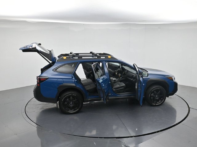 Used 2025 Subaru Outback Wilderness AWD/4WD image 47
