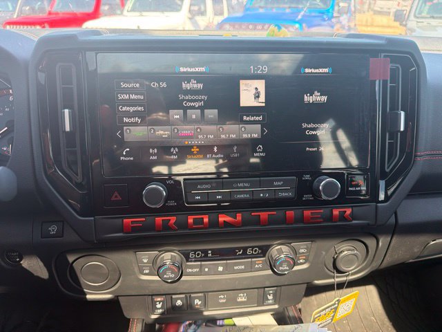 Used 2025 Nissan Frontier Pro-X w/ Pro Premium Package RWD image 15