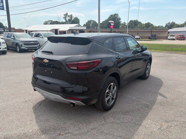 Used 2025 Chevrolet Blazer LT AWD/4WD image 6