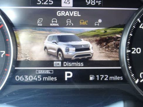 Used 2024 Mitsubishi Outlander SE FWD image 33