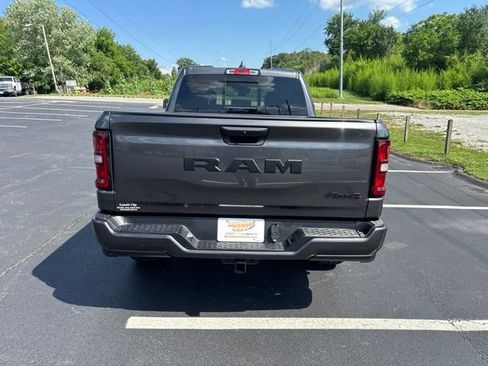 New 2026 RAM 1500 Express AWD/4WD image 6