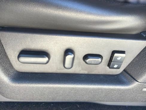 Used 2014 Ford F150 Raptor w/ Equipment Group 801A Luxury AWD/4WD image 25