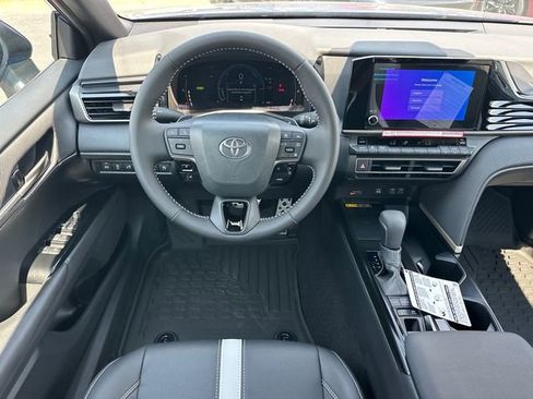 New 2026 Toyota Camry SE FWD image 7