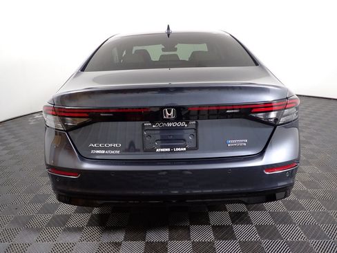 Used 2024 Honda Accord Touring image 17