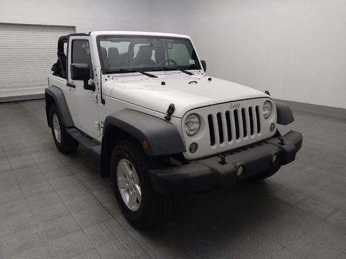 Used 2015 Jeep Wrangler Sport w/ Quick Order Package 24S AWD/4WD image 13