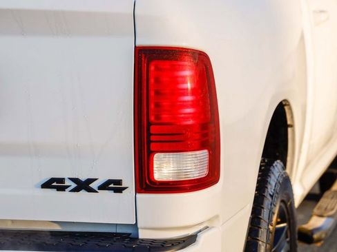 Used 2018 RAM 1500 Sport w/ Convenience Group image 10