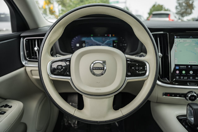 Used 2024 Volvo S60 T8 Plus w/ Climate Package AWD/4WD image 25
