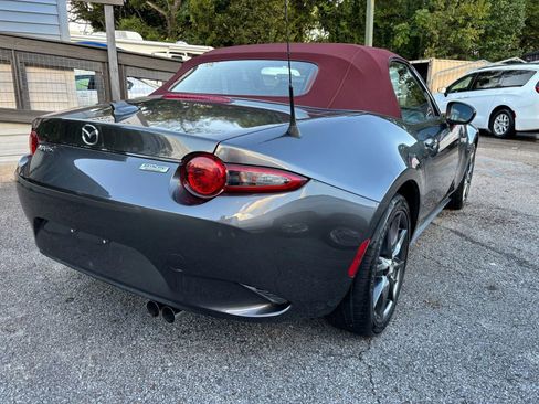 Used 2018 MAZDA MX-5 Miata Grand Touring image 3