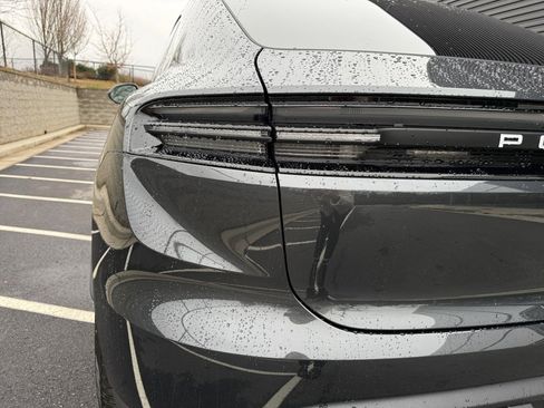 New 2025 Porsche Macan 4S Electric image 14