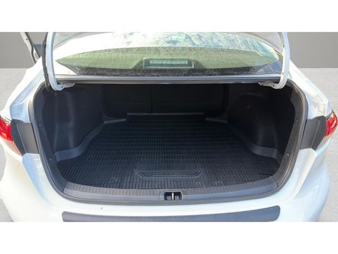 Used 2023 Toyota Corolla LE image 17