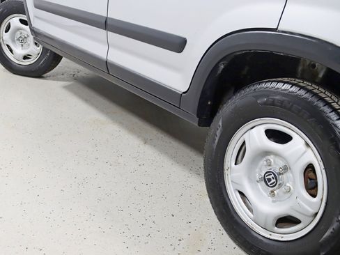 Used 2004 Honda CR-V LX image 12