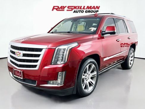 Used 2016 Cadillac Escalade Premium AWD/4WD image 3