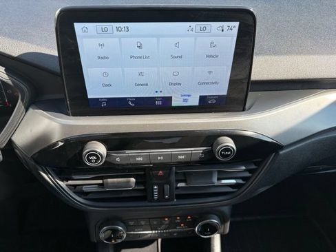 Used 2023 Ford Escape Active AWD/4WD image 30
