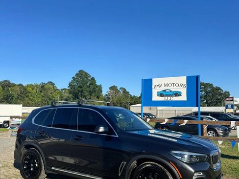 Used 2020 BMW X5 xDrive40i w/ Convenience Package AWD/4WD image 1