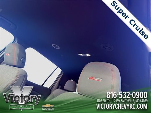 Used 2024 Chevrolet Traverse Z71 w/ Enhanced Driving Package image 24