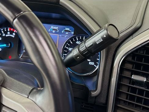 Used 2022 Ford F350 Platinum w/ Tremor Off-Road Package image 17