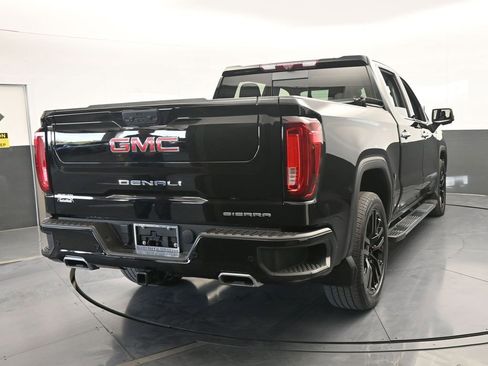 Used 2023 GMC Sierra 1500 Denali w/ Technology Package image 5