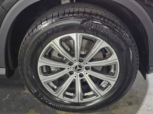 Certified 2026 Mercedes-Benz GLC 300 4MATIC image 9
