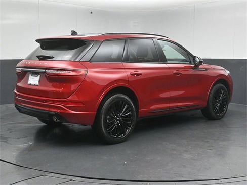 Certified 2023 Lincoln Corsair Reserve w/ Equipment Group 201A image 7