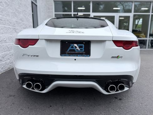 Used 2017 Jaguar F-TYPE R AWD/4WD image 27